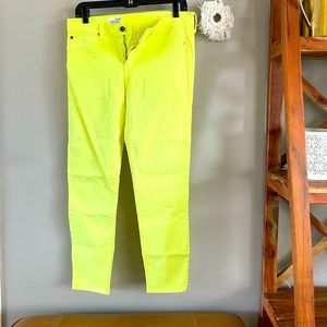 Fluorescent yellow/green skinny jeans